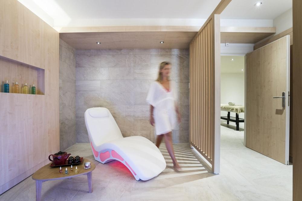 Hotel Helios & Spa - Ile Des Embiez Сис-Фур-Ле-Пляж Экстерьер фото