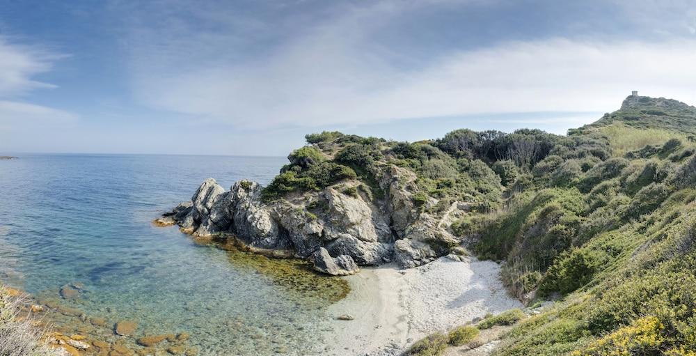 Hotel Helios & Spa - Ile Des Embiez Сис-Фур-Ле-Пляж Экстерьер фото