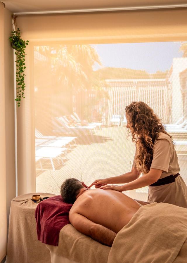 Hotel Helios & Spa - Ile Des Embiez Сис-Фур-Ле-Пляж Экстерьер фото
